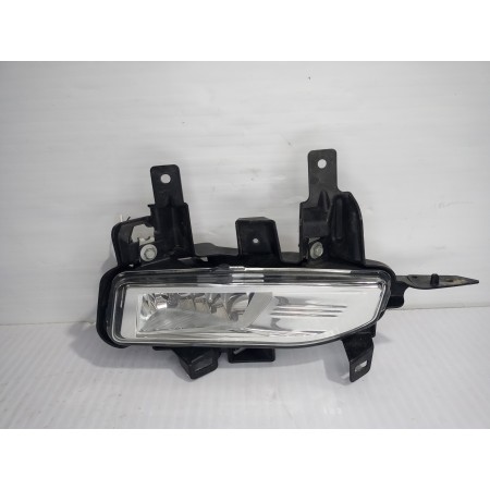 Recambio de faro antiniebla derecho para nissan qashqai (j11) acenta referencia OEM IAM 90078635  