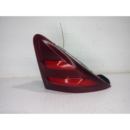 Recambio de piloto trasero derecho interior para peugeot 3008 style referencia OEM IAM 9805511280  