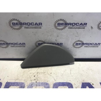 Recambio de moldura lateral para volkswagen t5 bus 1.9 tdi cat (axb) referencia OEM IAM 7H0858036  