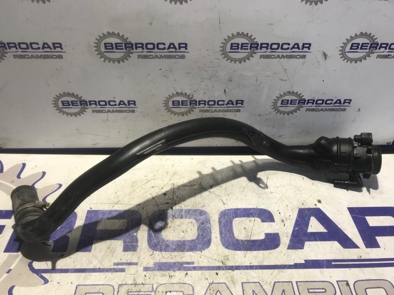 Recambio de tubo llenado combustible para renault kangoo 1.5 dci diesel fap referencia OEM IAM 8200377001  
