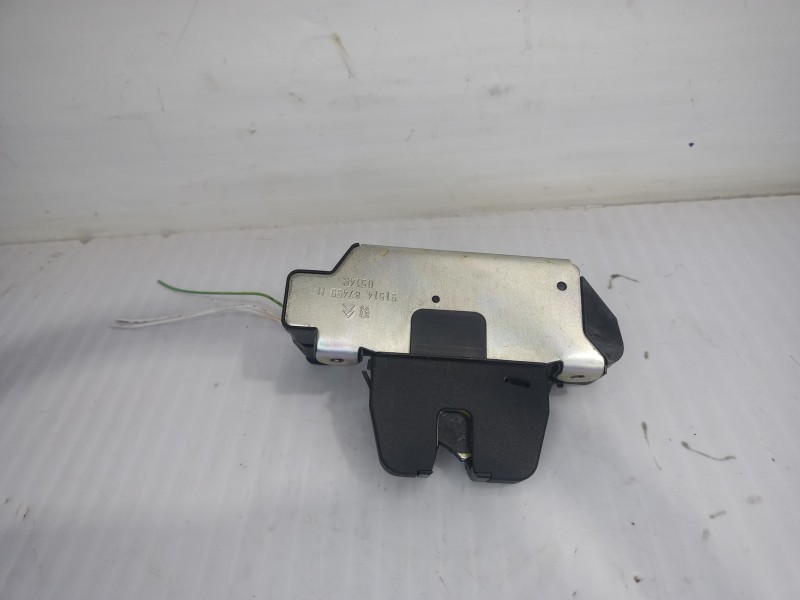 Recambio de cerradura maletero / porton para peugeot 3008 style referencia OEM IAM 9684649680  