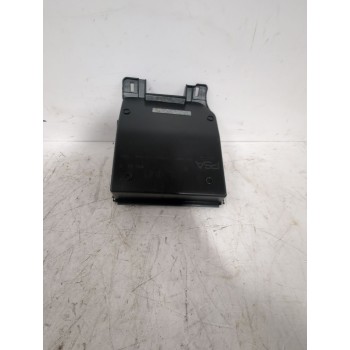 Recambio de guantera para peugeot rifter 1.5 bluehdi 100 referencia OEM IAM 9841760277  