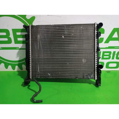 Recambio de radiador agua para renault kangoo profesional referencia OEM IAM 8200455801  