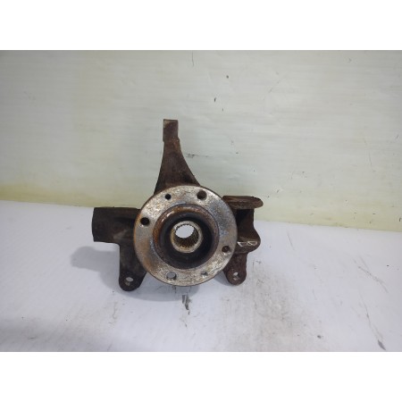 Recambio de mangueta delantera derecha para renault scenic ii authentique referencia OEM IAM 8200297033  