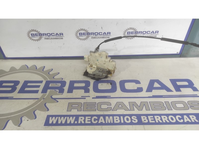 Recambio de cerradura puerta delantera izquierda para seat leon (1p1) referencia OEM IAM 1P1837015  