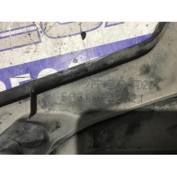 Recambio de moldura para toyota rav 4 2.2 d-4d cat referencia OEM IAM 5839842021  