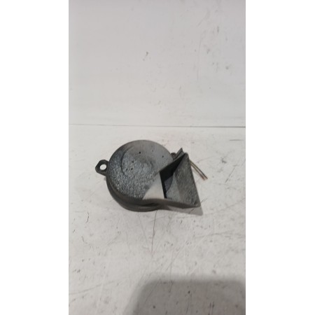 Recambio de claxon para seat ibiza iii (6l1) 1.4 tdi referencia OEM IAM 6Q0951223G  