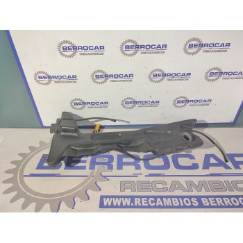 Recambio de deposito limpia para citroën c4 picasso referencia OEM IAM 9676088180  