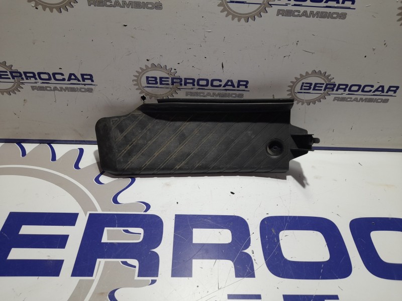 Recambio de moldura para seat exeo berlina (3r2) 2.0 tdi referencia OEM IAM 8E1864777  