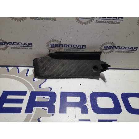 Recambio de moldura para seat exeo berlina (3r2) 2.0 tdi referencia OEM IAM 8E1864777  