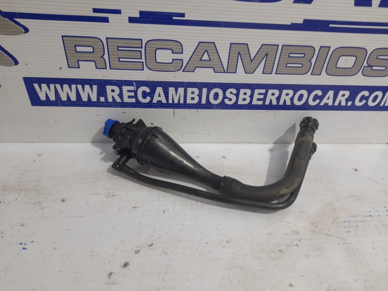 Recambio de boca llenado adeblue para peugeot expert furgón 1.6 blue-hdi fap referencia OEM IAM 9810969380  