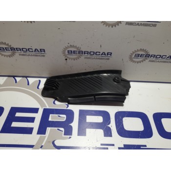 Recambio de moldura para seat exeo berlina (3r2) 2.0 tdi referencia OEM IAM 8E1864777  