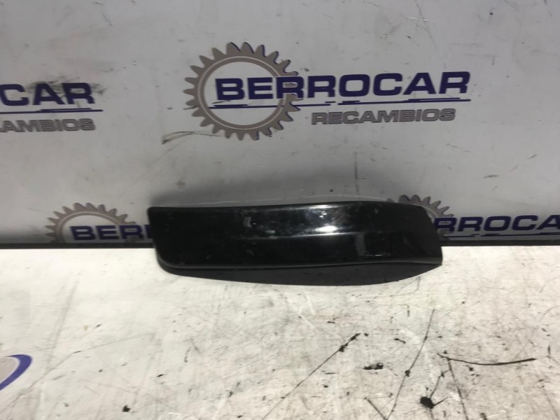 Recambio de moldura interior para peugeot 208 1.6 blue-hdi fap referencia OEM IAM 9676396277  