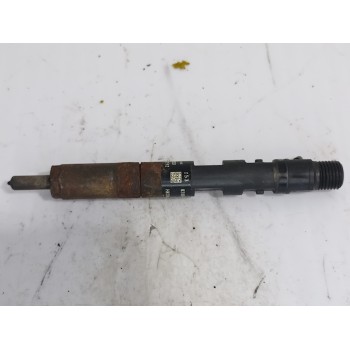 Recambio de inyector para renault scenic ii authentique referencia OEM IAM 8200421359  