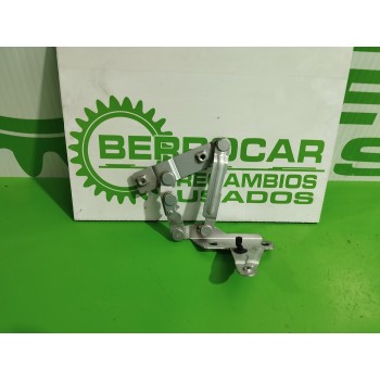 BISAGRAS CAPOT 5P0823302 