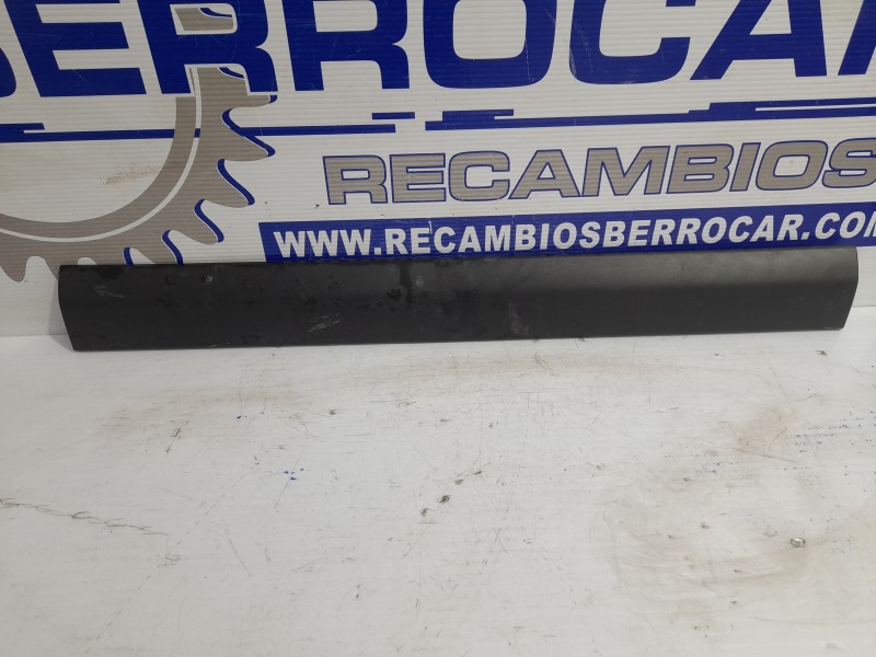 Recambio de moldura exterior para citroën jumpy 1.9 diesel referencia OEM IAM 1496616077  