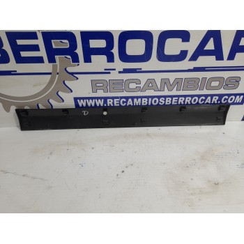 Recambio de moldura exterior para citroën jumpy 1.9 diesel referencia OEM IAM 1496616077  