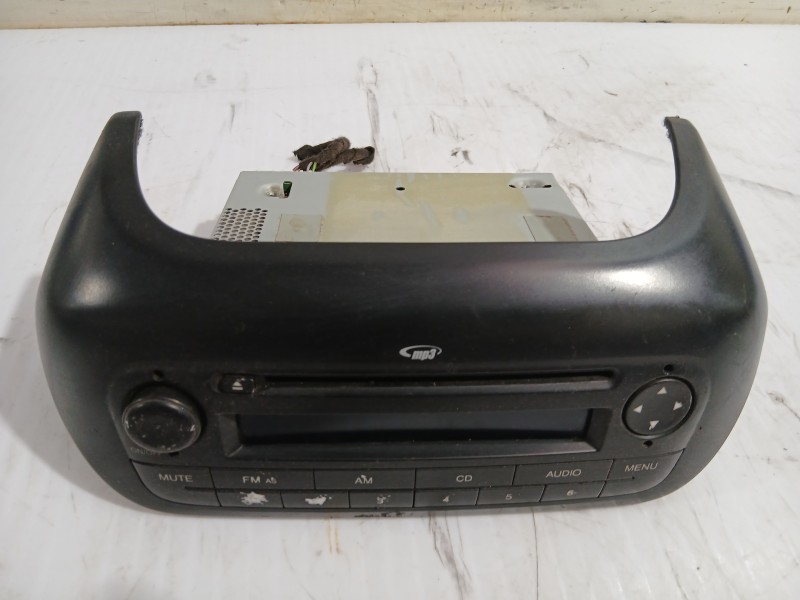 Recambio de sistema audio / radio cd para peugeot bipper tepee basis referencia OEM IAM 8635133227  