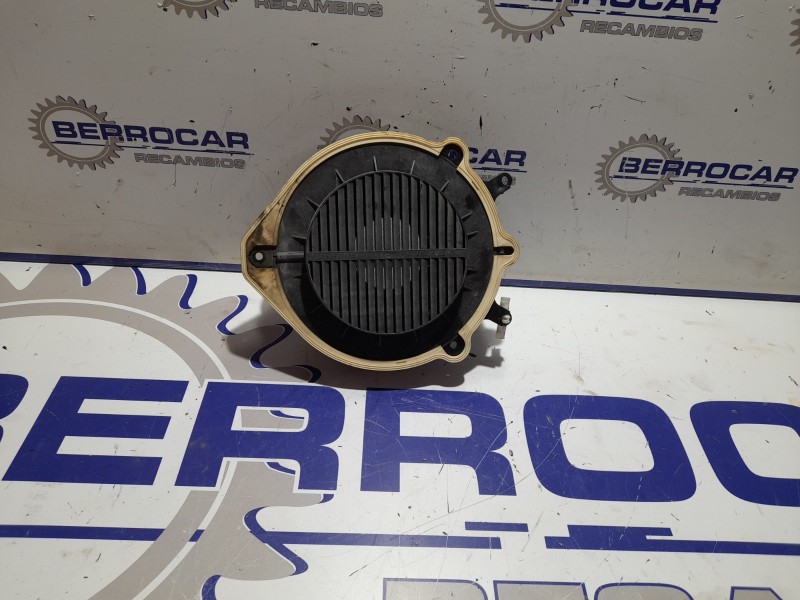 Recambio de altavoz para seat exeo berlina (3r2) 2.0 tdi referencia OEM IAM 8E0035411  