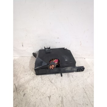 Recambio de caja reles / fusibles para hyundai tucson (jm) 2.0 crdi referencia OEM IAM 912102E000  