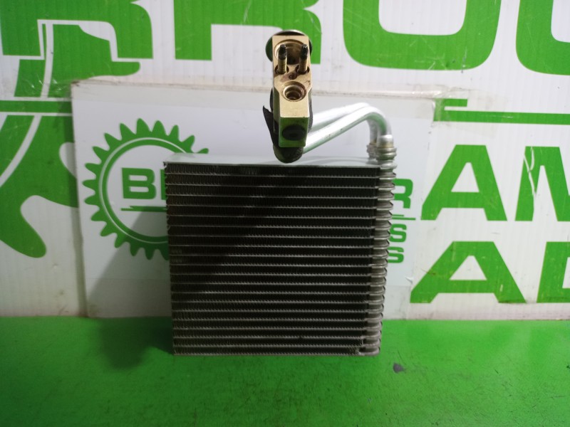 Recambio de evaporador aire acondicionado para peugeot partner (s1) 2.0 hdi cat referencia OEM IAM 6444B9  