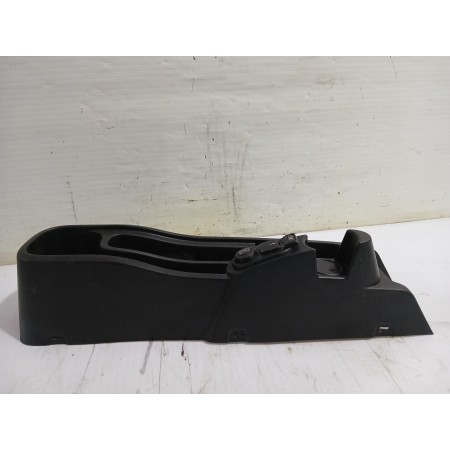 Recambio de consola central para peugeot bipper tepee basis referencia OEM IAM 1308981070  