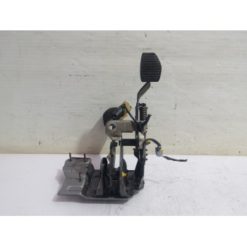 Recambio de pedalera para peugeot 207 confort referencia OEM IAM 4500Y0  