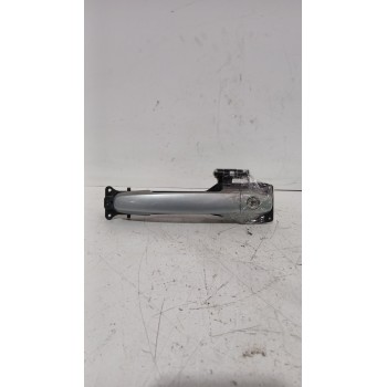 MANETA EXTERIOR DELANTERA IZQUIERDA 692110D070 