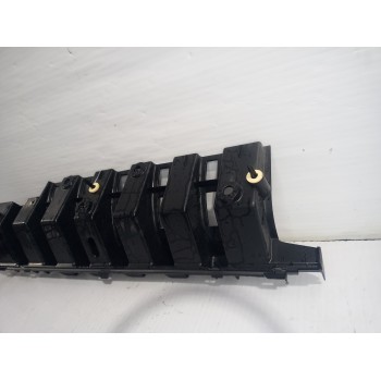 Recambio de soporte paragolpe trasero para peugeot 3008 style referencia OEM IAM 9682936080  