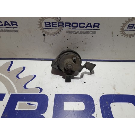 Recambio de claxon para seat exeo berlina (3r2) 2.0 tdi referencia OEM IAM A046466  