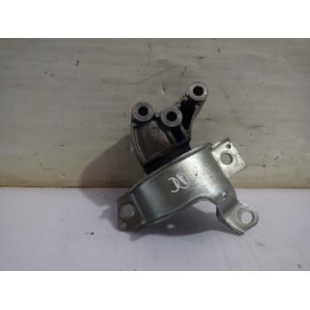 Recambio de soporte motor delantero para fiat 500 cabrio (150) aniversario referencia OEM IAM 51792716  