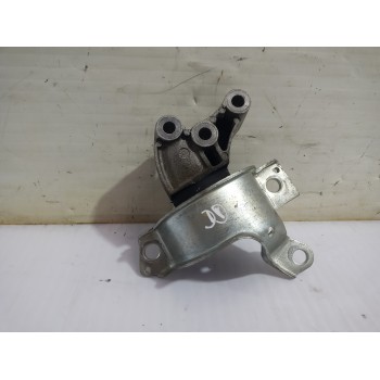 Recambio de soporte motor delantero para fiat 500 cabrio (150) aniversario referencia OEM IAM 51792716  