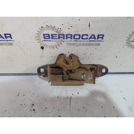 Recambio de cerradura capo para mitsubishi montero (l040) 2.5 turbodiesel referencia OEM IAM MB401028  