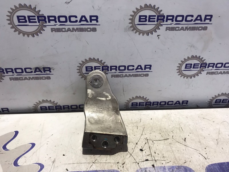 Recambio de soporte para hyundai getz (tb) 1.1 12v cat referencia OEM IAM 218251C600  