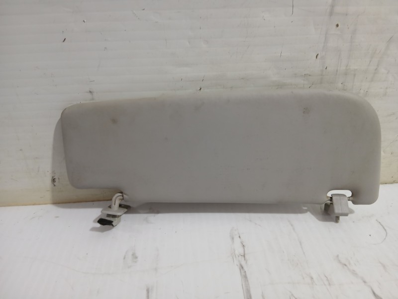 Recambio de parasol derecho para peugeot bipper tepee basis referencia OEM IAM 8143YW  