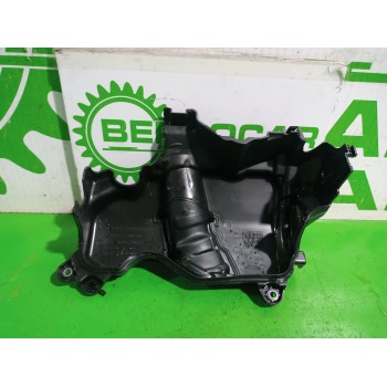 Recambio de cubierta motor para renault kangoo profesional referencia OEM IAM 175B15263R  