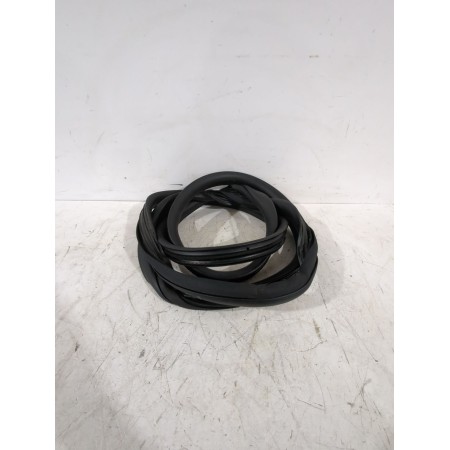 Recambio de goma contorno para peugeot rifter 1.5 bluehdi 100 referencia OEM IAM 9836219280  