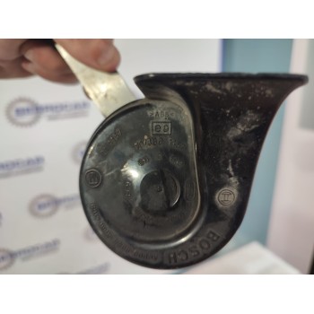 Recambio de claxon para citroën xsara break referencia OEM IAM 103881157  