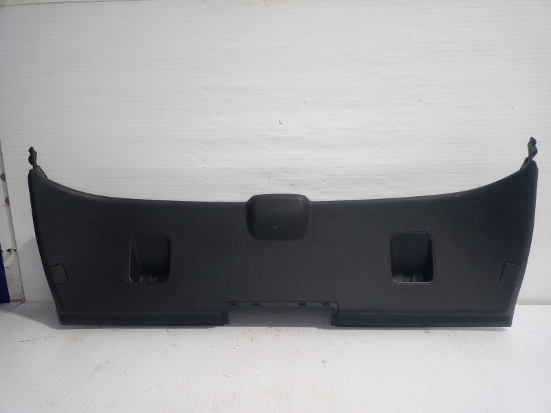 Recambio de guarnecido porton trasero para peugeot 3008 style referencia OEM IAM 9670581877  