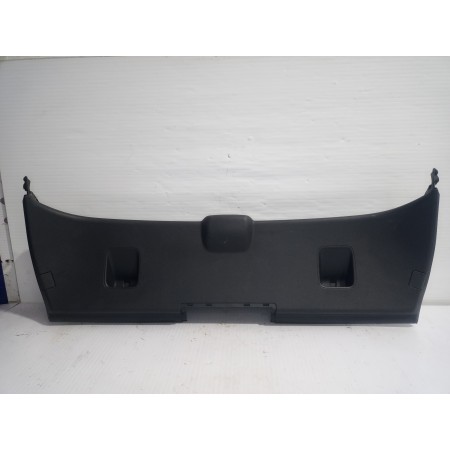 Recambio de guarnecido porton trasero para peugeot 3008 style referencia OEM IAM 9670581877  