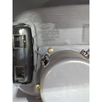 Recambio de consola central para hyundai tucson (jm) 2.0 crdi referencia OEM IAM 846702E100  
