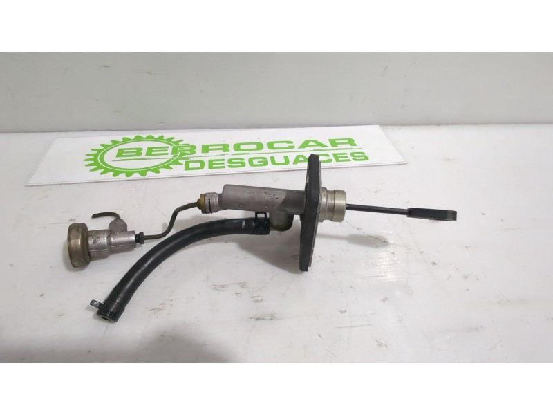 Recambio de bombin embrague para hyundai i30 (fd) 1.6 crdi referencia OEM IAM 416052H200  