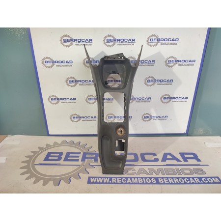 Recambio de consola central para peugeot 206 berlina referencia OEM IAM 9625036877  