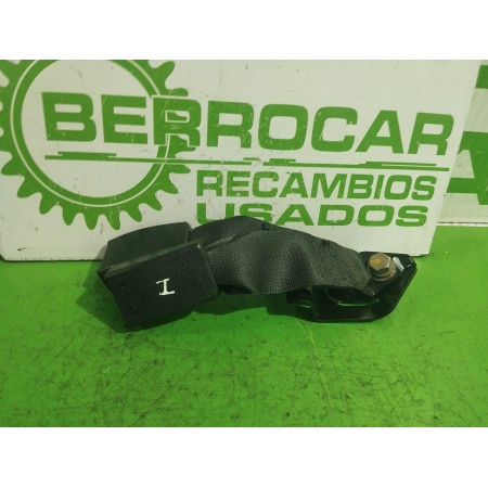 Recambio de enganche cinturon trasero izquierdo para honda civic berlina .5 (ma/mb) 1.5 referencia OEM IAM 82855ST3E11ZA / 82820