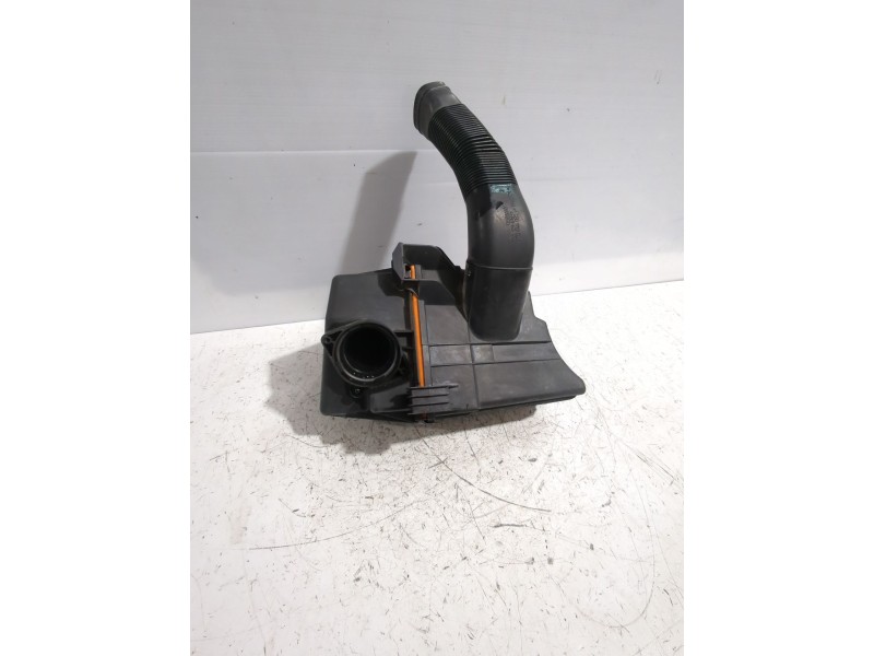 Recambio de caja filtro aire para seat ibiza iii (6l1) 1.4 tdi referencia OEM IAM 6Q0129601AR  