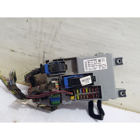 Recambio de caja reles / fusibles para peugeot bipper tepee basis referencia OEM IAM N11042  