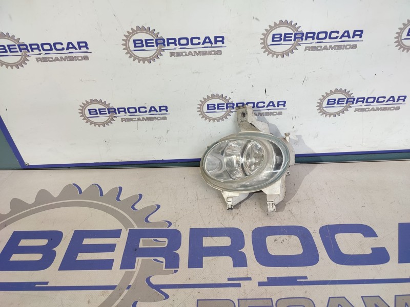 Recambio de faro antiniebla derecho para peugeot 206 berlina referencia OEM IAM 9635076080  