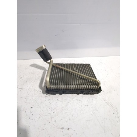 Recambio de evaporador aire acondicionado para volkswagen passat b5.5 (3b3) 1.9 tdi referencia OEM IAM 8D1820103D  