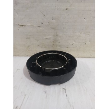 Recambio de tapacubos para peugeot rifter 1.5 bluehdi 100 referencia OEM IAM 9852193577  