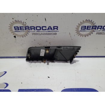 Recambio de moldura interior para seat exeo berlina (3r2) 2.0 tdi referencia OEM IAM 3R0819793  